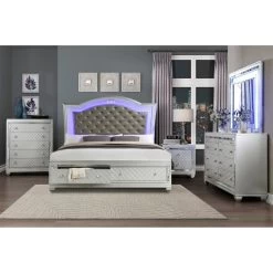 Classic Style Silver Finish Nightstand 1pc Diamond Pattern Drawers Fronts Glamorous Design Bedroom Furniture