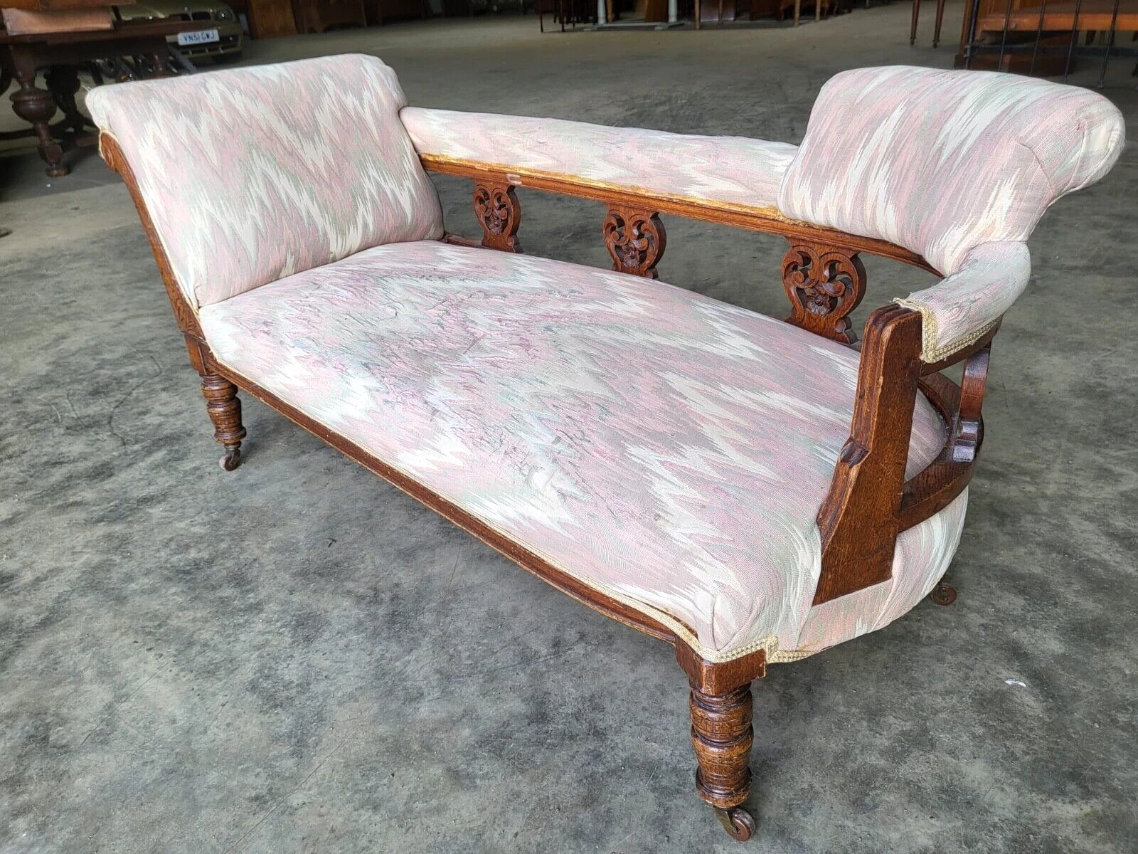 Unknown Antique Edwardian Duet Chaise Longue Turned Legs Castors Bedroom 6 Unknown Antique Edwardian Duet Chaise Longue Turned Legs Castors Bedroom - Image 4