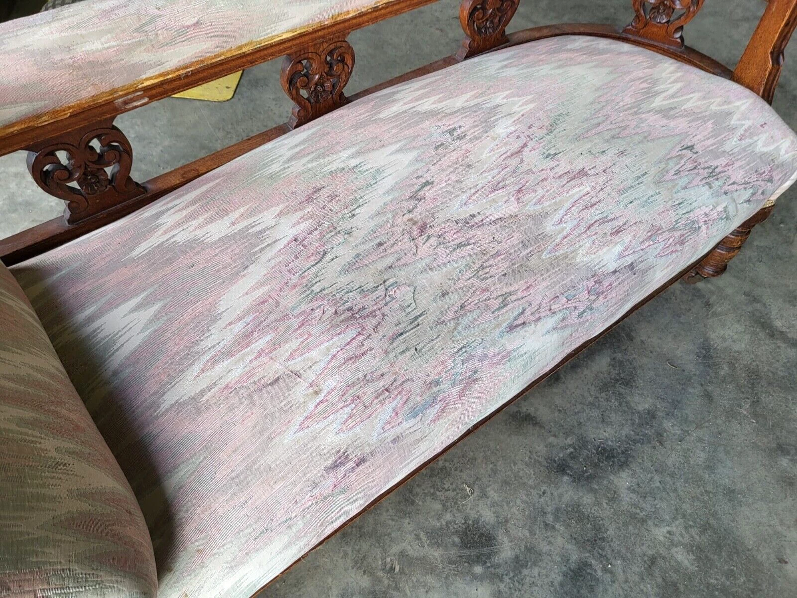 Unknown Antique Edwardian Duet Chaise Longue Turned Legs Castors Bedroom 8 Unknown Antique Edwardian Duet Chaise Longue Turned Legs Castors Bedroom - Image 6