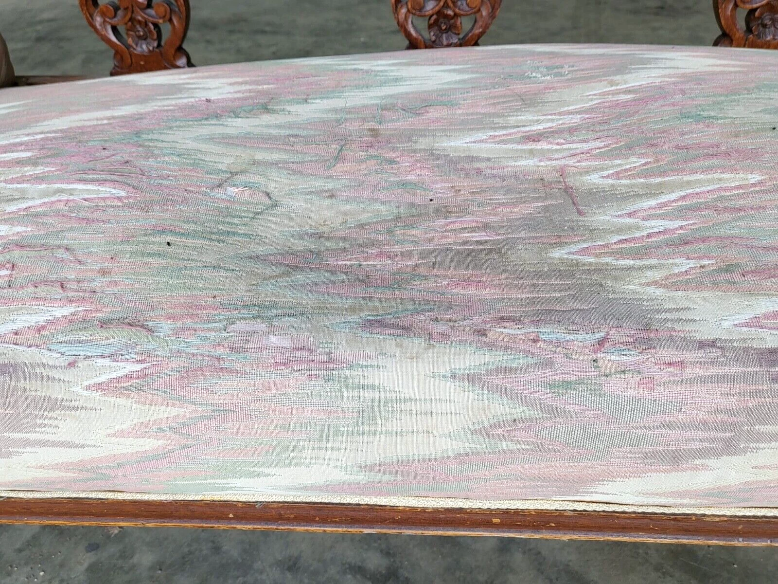 Unknown Antique Edwardian Duet Chaise Longue Turned Legs Castors Bedroom 10 Unknown Antique Edwardian Duet Chaise Longue Turned Legs Castors Bedroom - Image 8