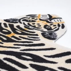 5' X 7' Tiger Area Rug Decorative Carpet With Animal Printing For Living Room & Bedroom -Bedroom Furniture Shop fdd10b9beae28d18d94a3f21fdaaf560