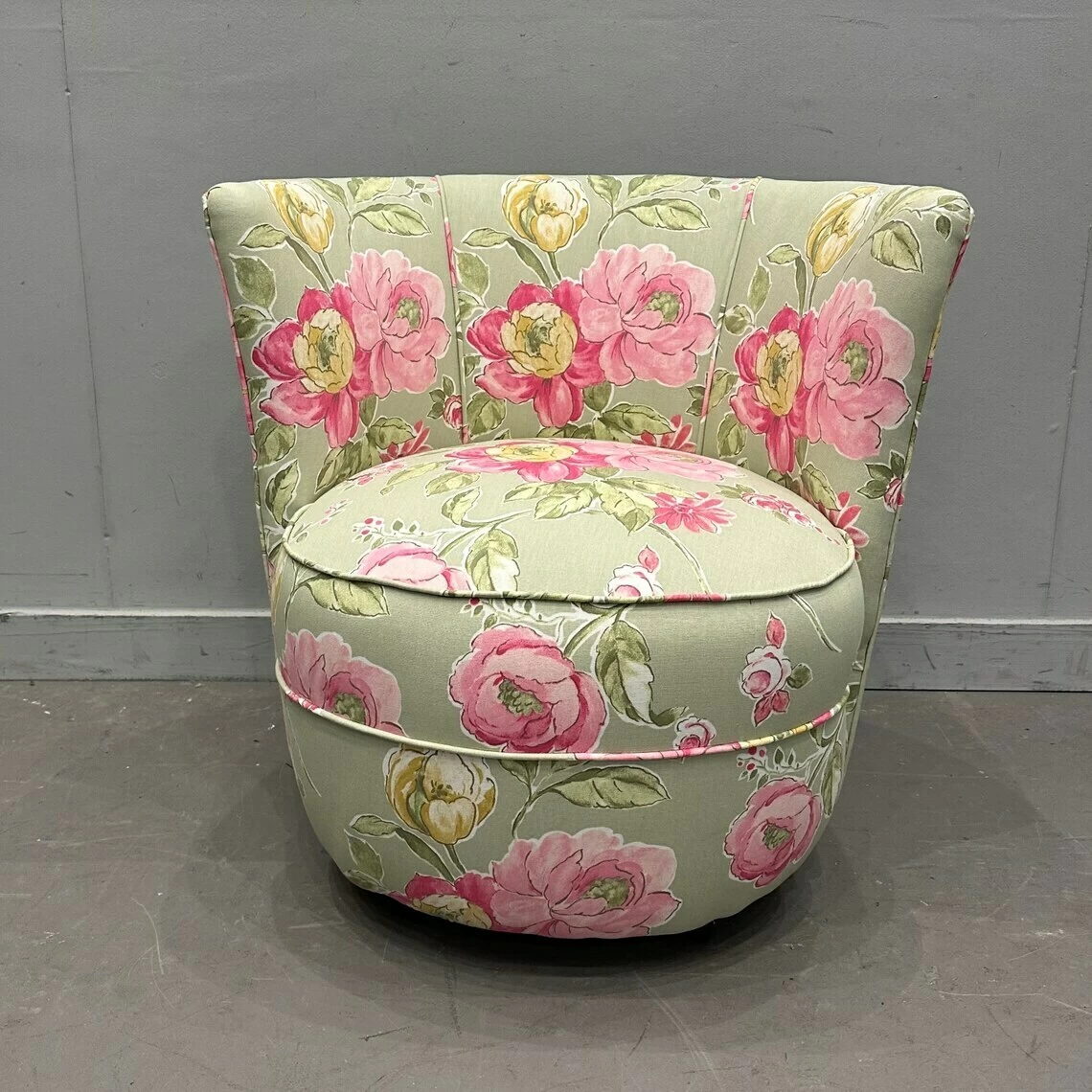 Single 1920/30s Bedroom Chair Professionally Reupholstered In Clarke & Clarke Floral Fabric 10 Single 1920/30s Bedroom Chair Professionally Reupholstered In Clarke & Clarke Floral Fabric - Image 8