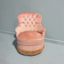 Very Nice Boudoir Bedroom Chair