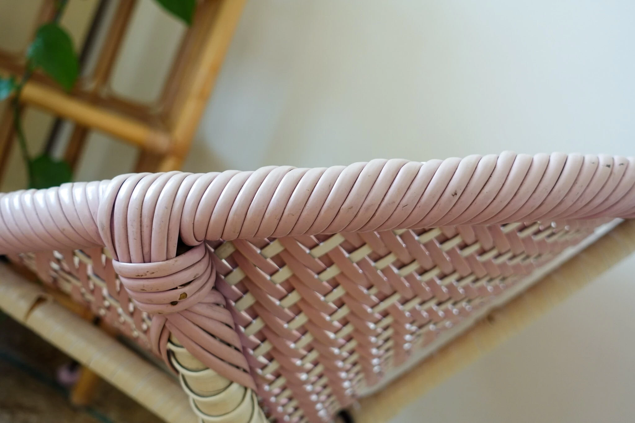 Unknown Vintage 1960s Original Children's Satellite Tub Chair In Pink & White With Black Sputnik Style Legs Mid Century Retro Bedroom Decor - Image 10